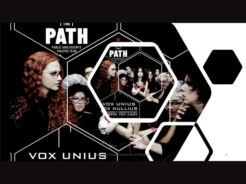 Σκηνική εικόνα από το Vox Unius, Vox Nullius.